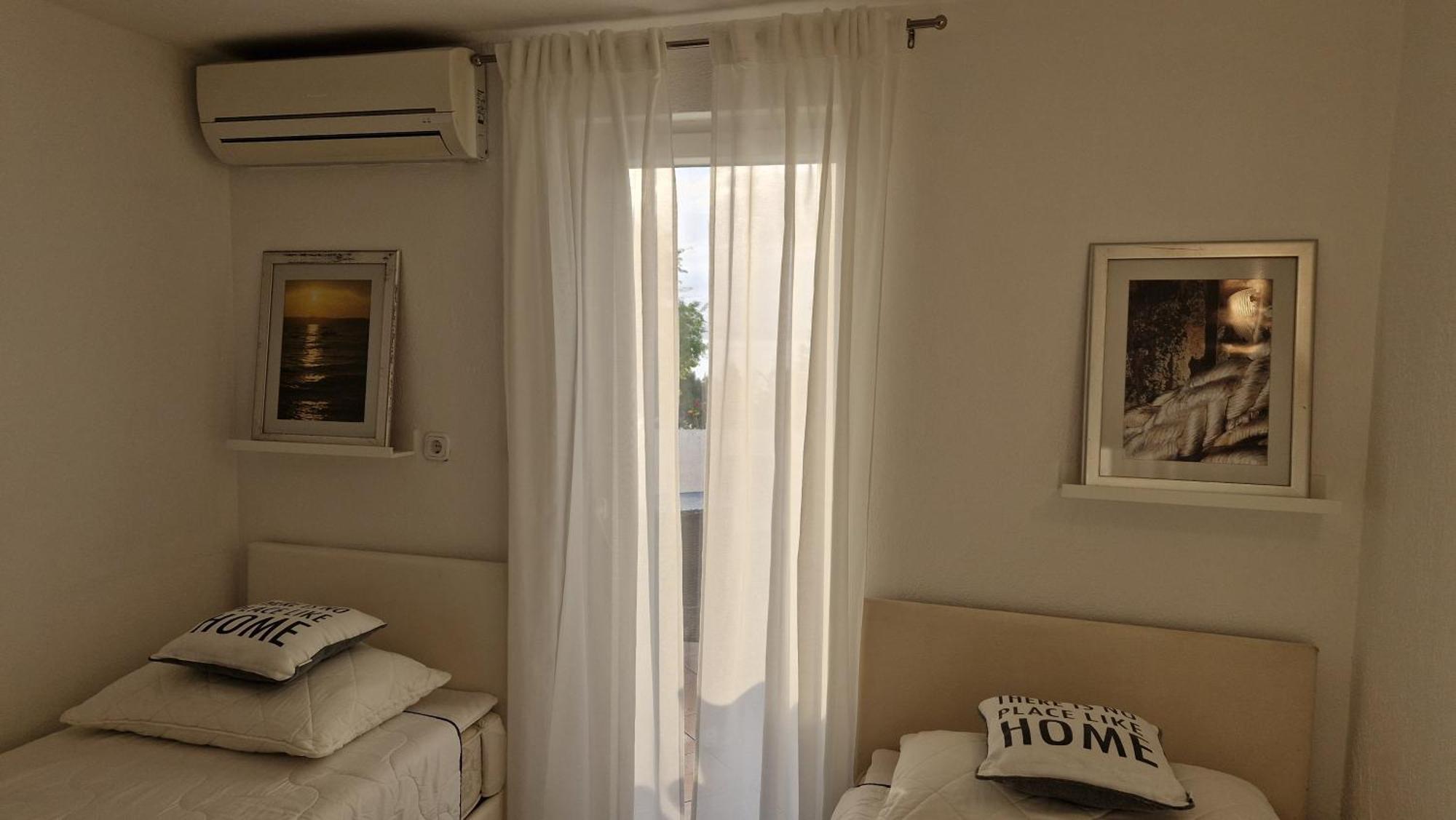 Apartment Dubravka Podgora Ngoại thất bức ảnh
